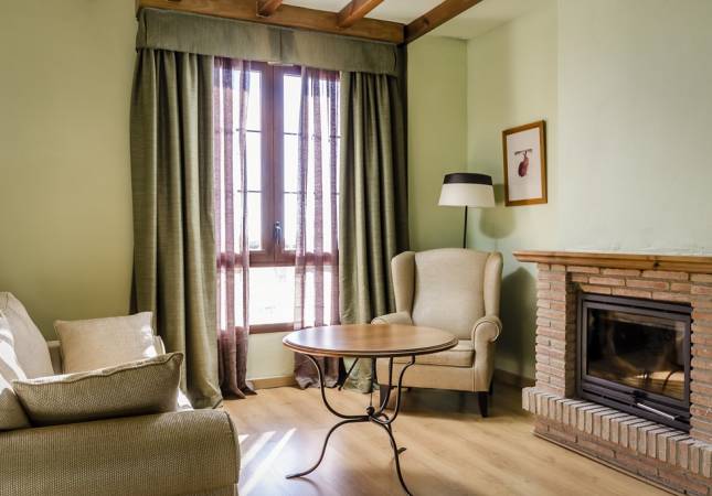 Las mejores habitaciones en Hotel Rural Los Nogales Spa. Relájate con nuestro Spa y Masaje en Jaen